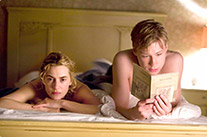 「愛を読むひと」